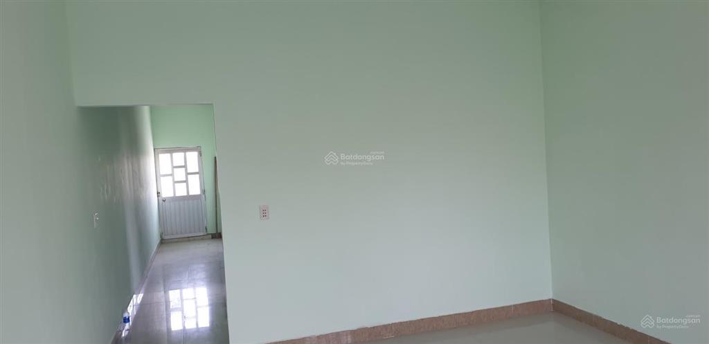 Cho thuê nhà mặt tiền đường huỳnh văn tiết, xã long thượng, h cần giuộc, long an, gần chợ hưng long