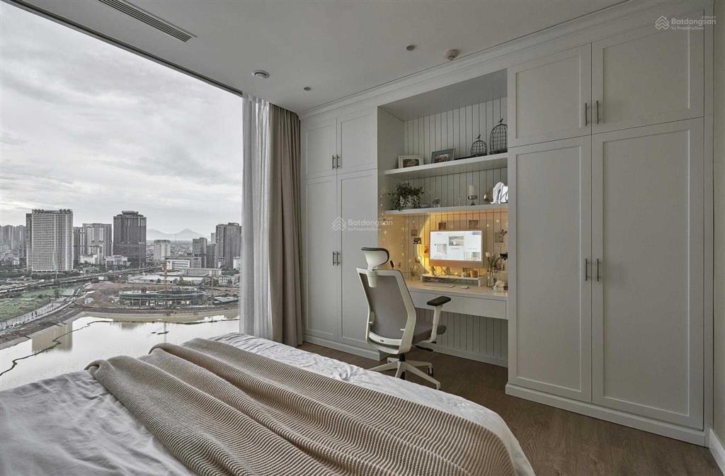 Chính chủ cho thuê căn hộ 3pn view hồ tại platinum số 6 nguyễn công hoan, ba đình.  037200956