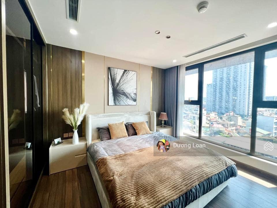 Cho thuê căn hộ tại b6 giảng võ  ba đình, dt 100m2, 3 pn, full đồ giá 23 triệu.  0372 004 ***