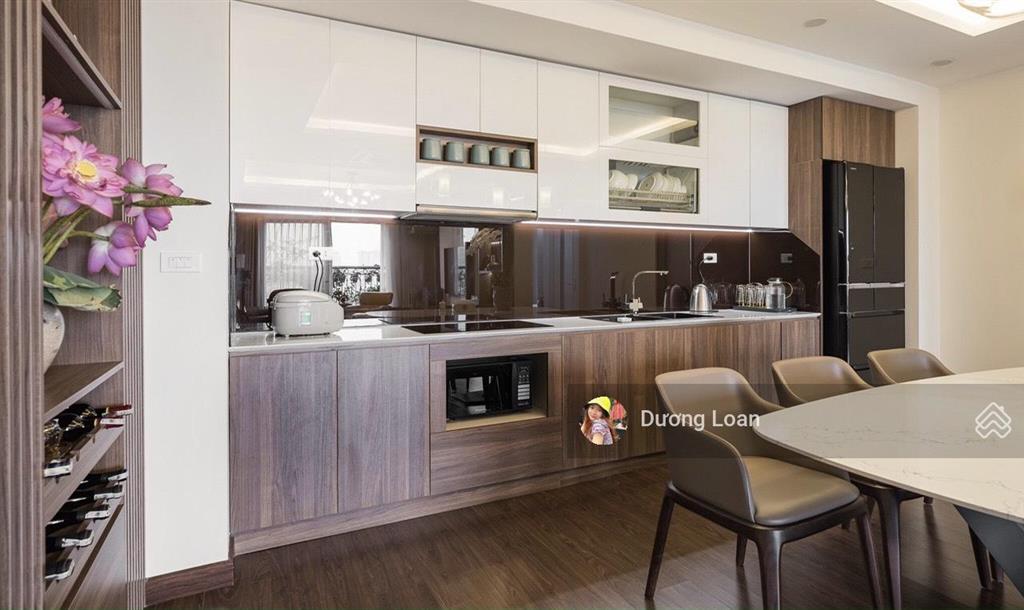 Em loan 0372 004 *** cho thuê căn hộ 2pn tại tòa hong kong tower  243a đê la thành, 94m2