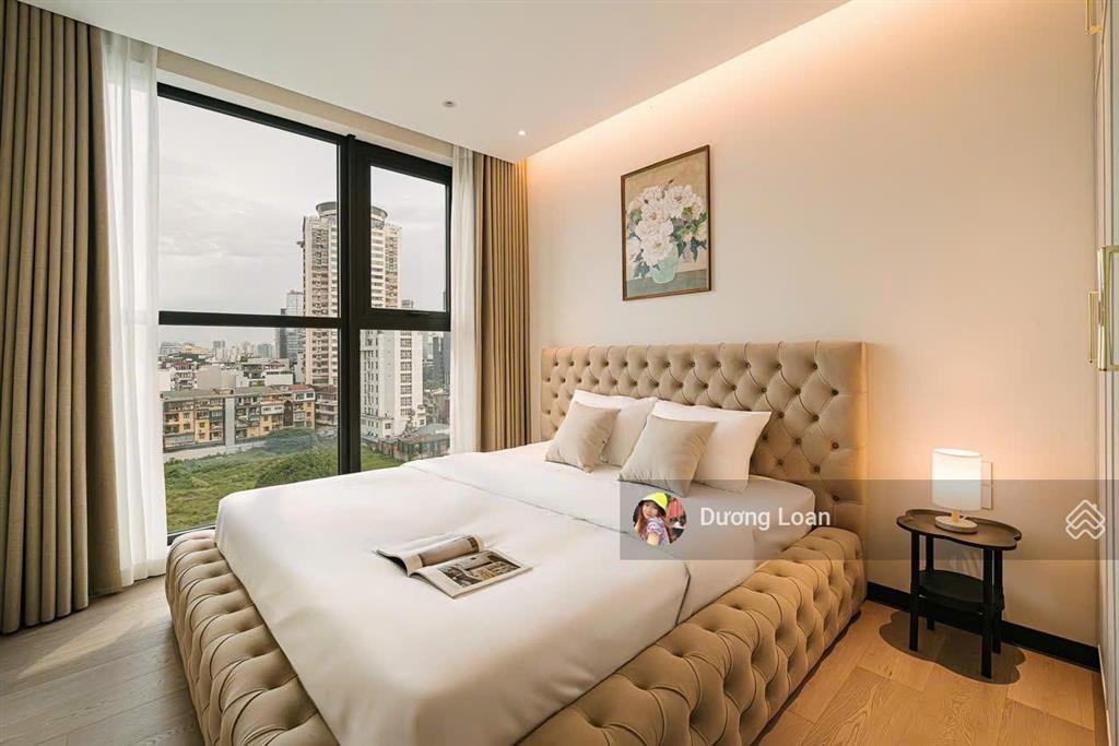Cần bán căn hộ chung cư watermark  395 lạc long quân 2pn, 110m2 view hồ tầng cao
