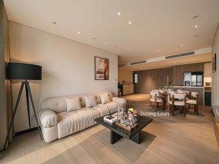 Cần bán căn hộ chung cư watermark  395 lạc long quân 2pn, 110m2 view hồ tầng cao