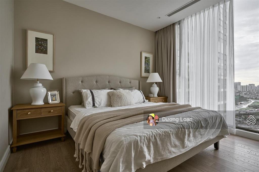 Bán gấp căn góc 3 ngủ 137m2, view hồ thành công sẵn sổ đỏ full nội thất giá tốt