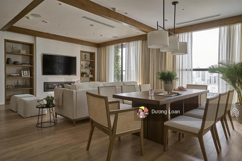 Bán gấp căn góc 3 ngủ 137m2, view hồ thành công sẵn sổ đỏ full nội thất giá tốt