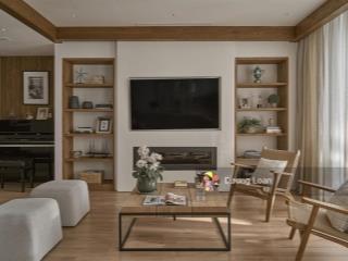 Bán gấp căn góc 3 ngủ 137m2, view hồ thành công sẵn sổ đỏ full nội thất giá tốt