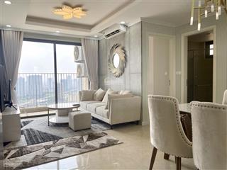 Chính chủ cần bán căn hộ 2pn đông nam tại vinhomes nguyễn chí thanh, 86m2, 2pn, tầng cao.