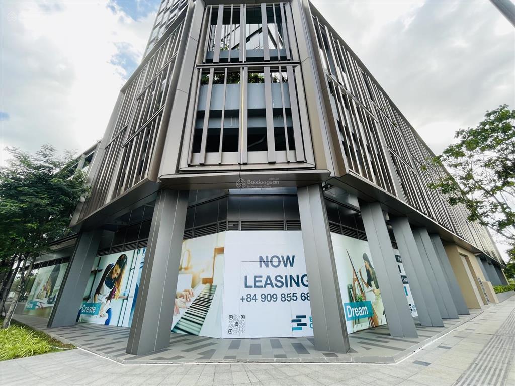 Cho thuê shophouse empire city dt 57m2 giá tốt tại khu vực thủ thiêm.  0904 320 ***  nguyên