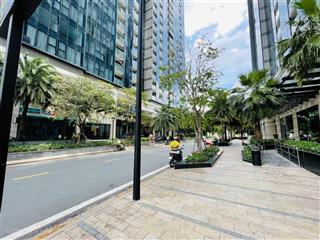 Cho thuê shophouse vinhomes golden river với giá thuê 50tr/th.  0904 320 *** mr. nguyên