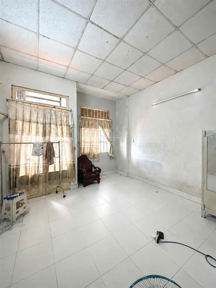 Bán nhà 338/57/15 chiến lược, bình tân 1 trệt 1 lầu kiên cố, an ninh tốt. giá nhỉnh 4 tỷ