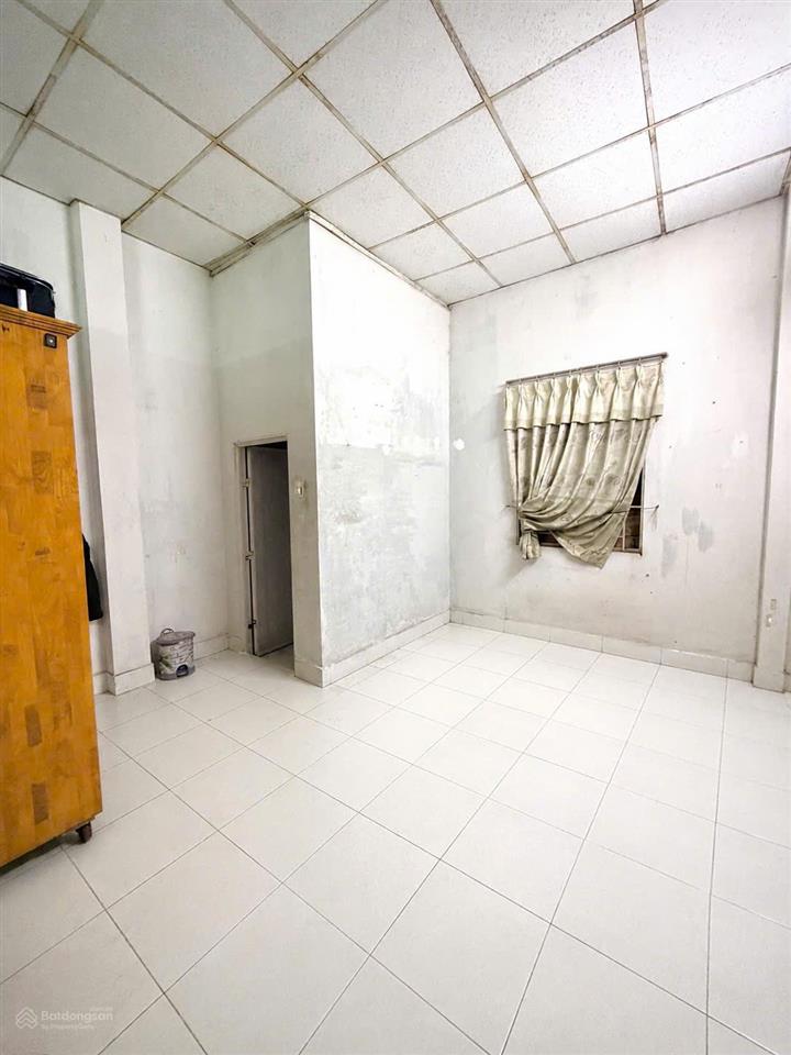 Bán nhà 338/57/15 chiến lược, bình tân 1 trệt 1 lầu kiên cố, an ninh tốt. giá nhỉnh 4 tỷ