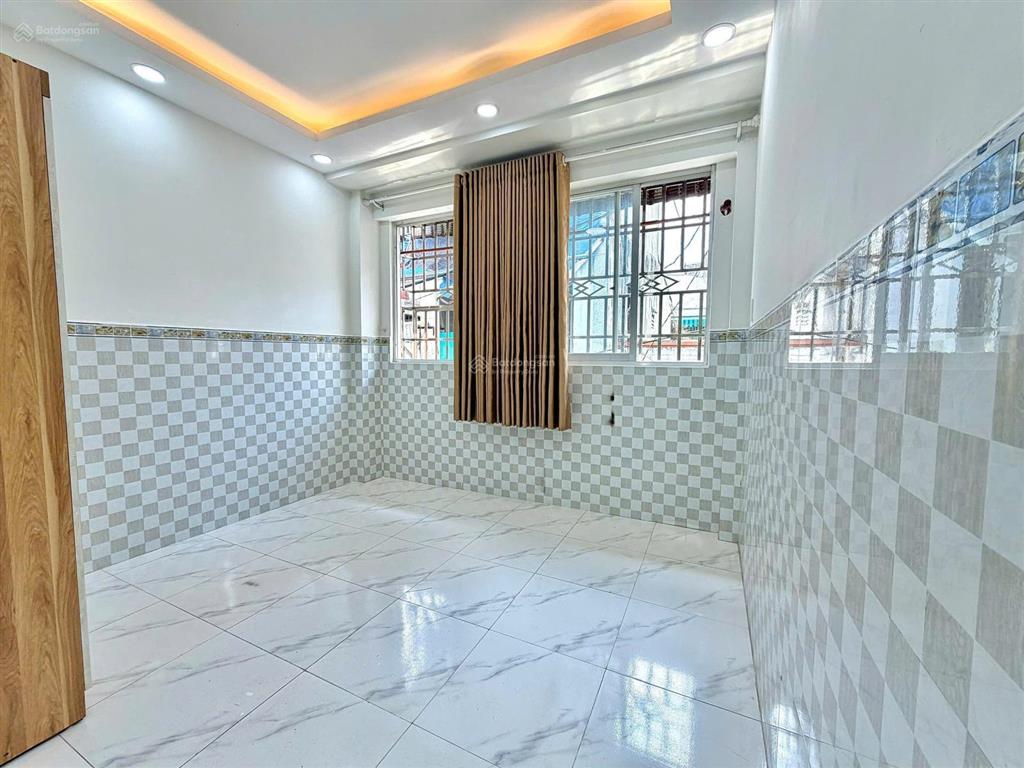 Bán nhà mới vào ở ngay 76/2a đường 26/3 bình tân. nhà 1 trệt 1 lầu khu dân trí cao.