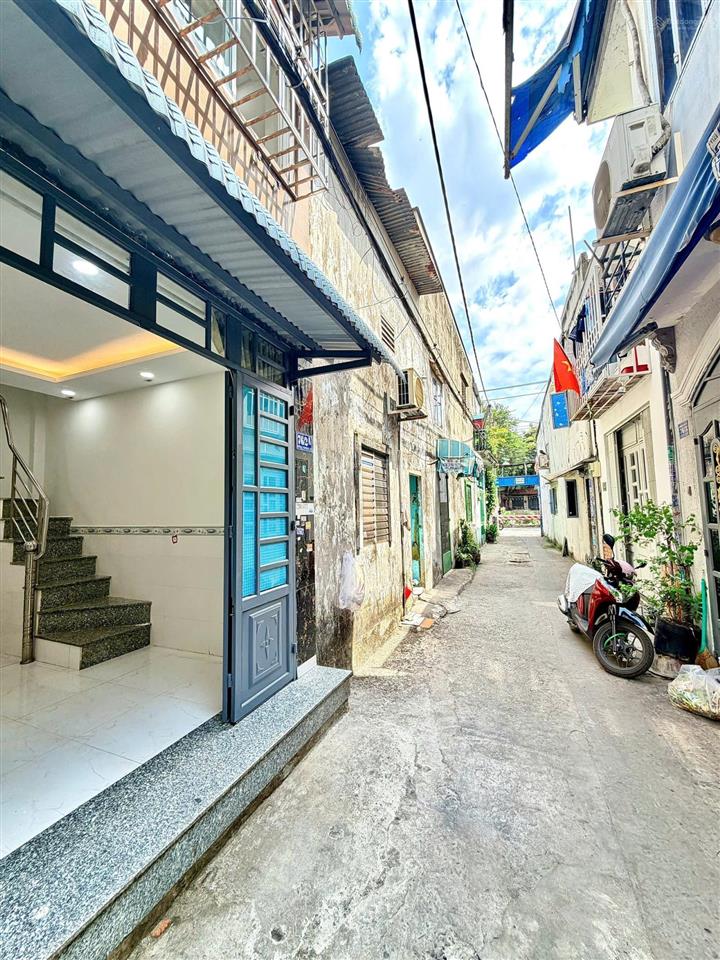 Bán nhà mới vào ở ngay 76/2a đường 26/3 bình tân. nhà 1 trệt 1 lầu khu dân trí cao.