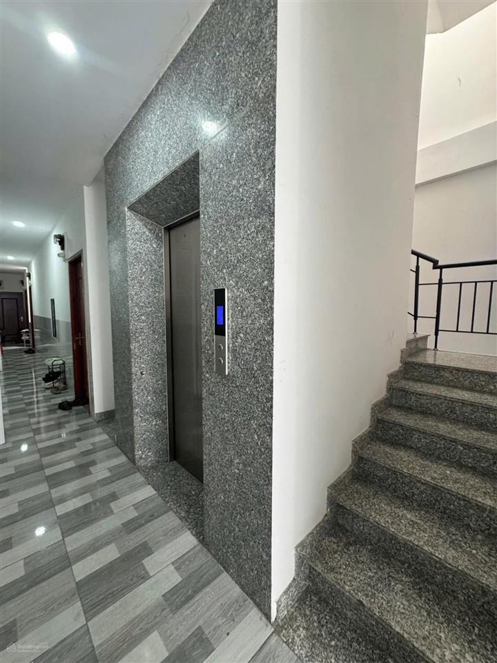 Bán nhà trịnh đình trọng, tân phú. kinh doanh tốt giá tốt giảm ngay 1,1 tỷ.