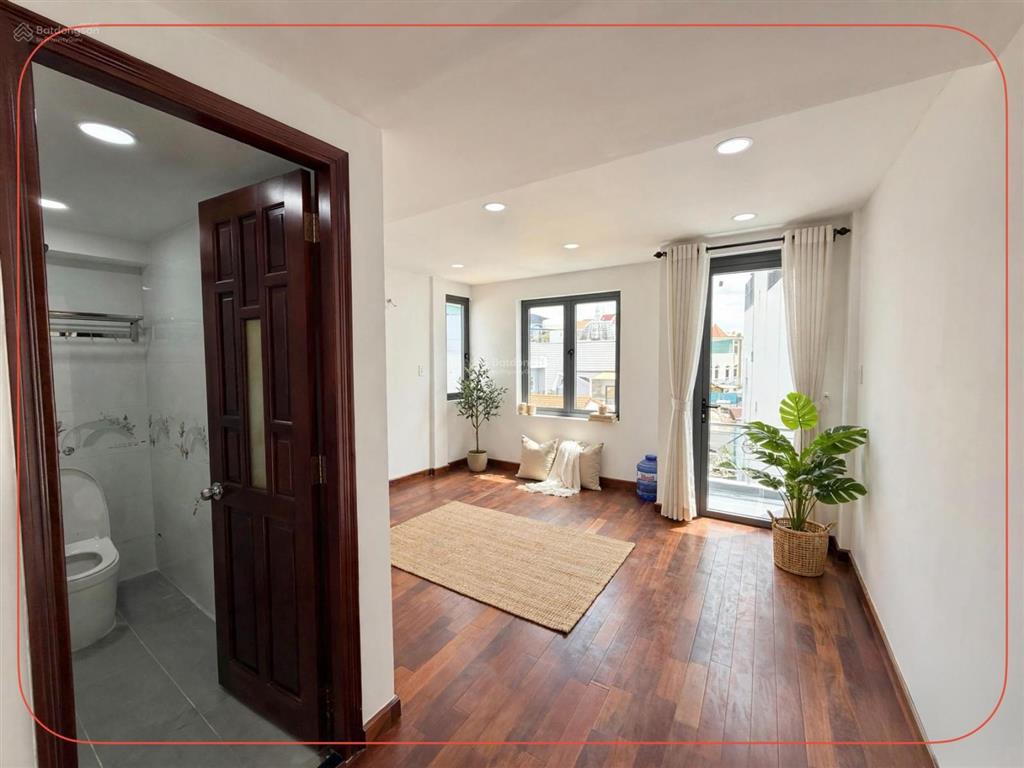 Bán nhà mới siêu đẹp  nguyễn thế truyện  tân sơn nhì  quận tân phú ì. giá chỉ 6,5 tỷ