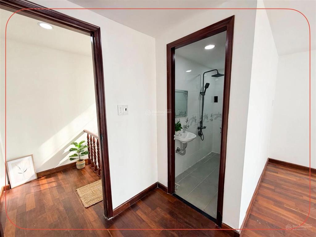 Bán nhà mới siêu đẹp  nguyễn thế truyện  tân sơn nhì  quận tân phú ì. giá chỉ 6,5 tỷ