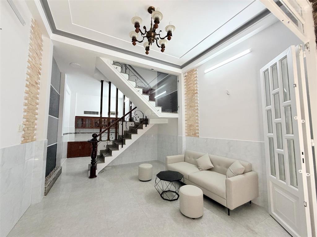 Bán nhà mới vào ở ngay đường 14a  lê văn quới  quận bình tân 4pn thoáng. giá chỉ nhỉnh 5 tỷ