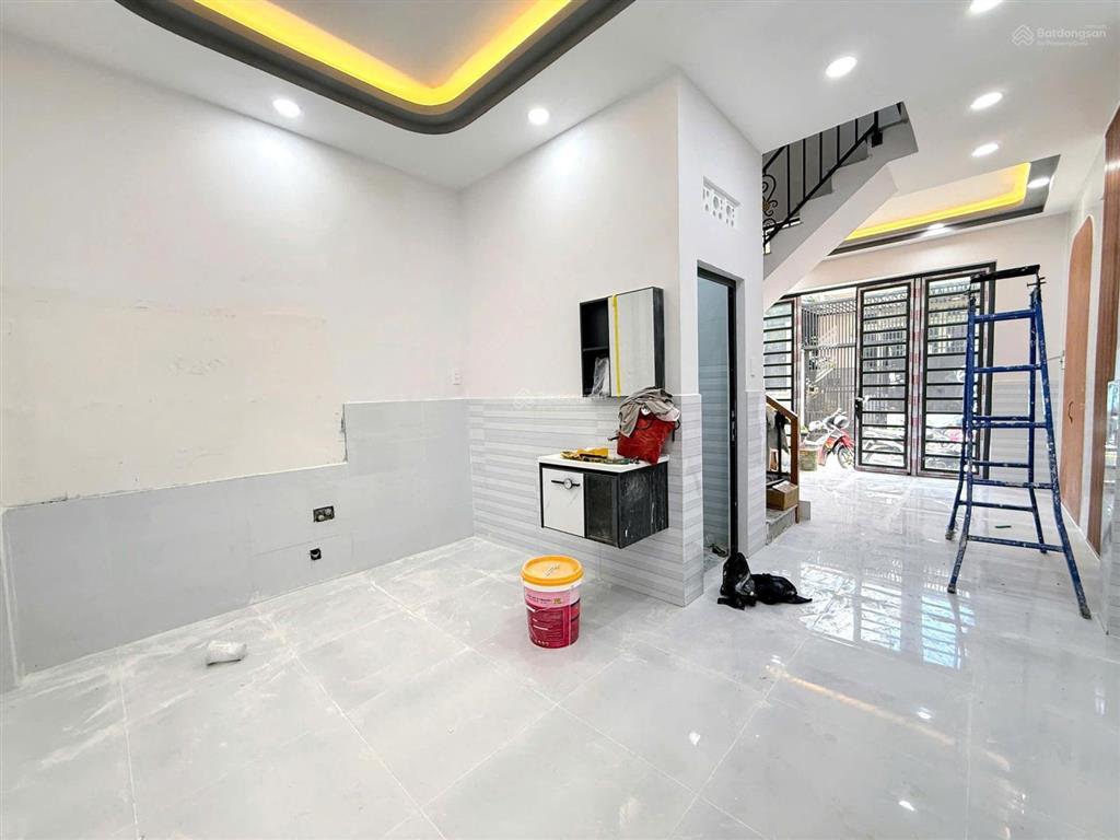 Bán nhà riêng mới bờ bao tân thắng  aeon tân phú  quận tân phú. ở ngay giá 5,85 tỷ