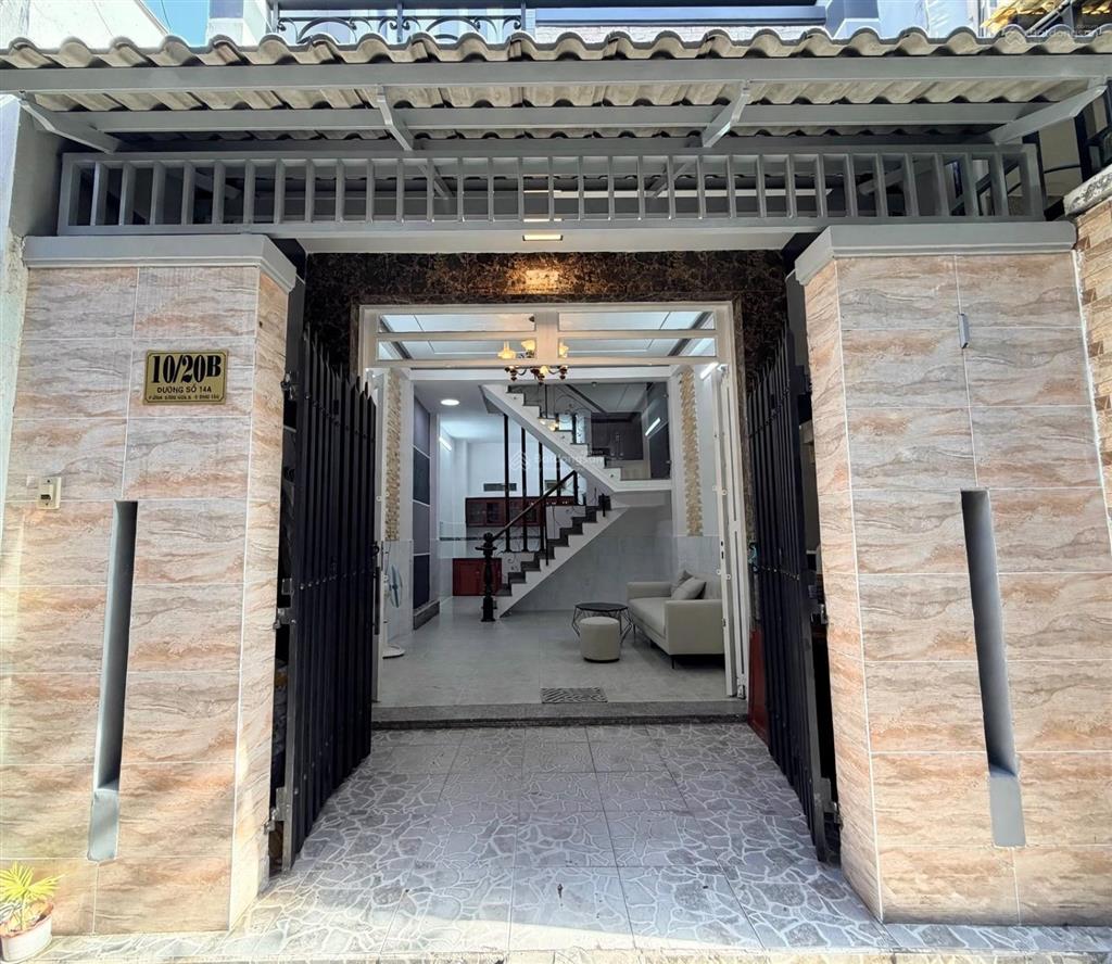 Chính chủ bán nhà mới ở ngay 14a lê thúc hoạch tân phú. 44x5 tầng.  0909 966 ***