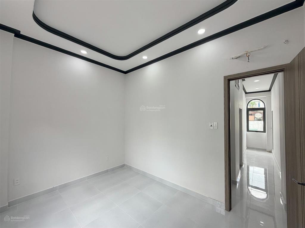 Bán nhà mới hiện đại thông thoáng 3 tầng bờ bao tân thắng tân phú (tân sơn nhì)