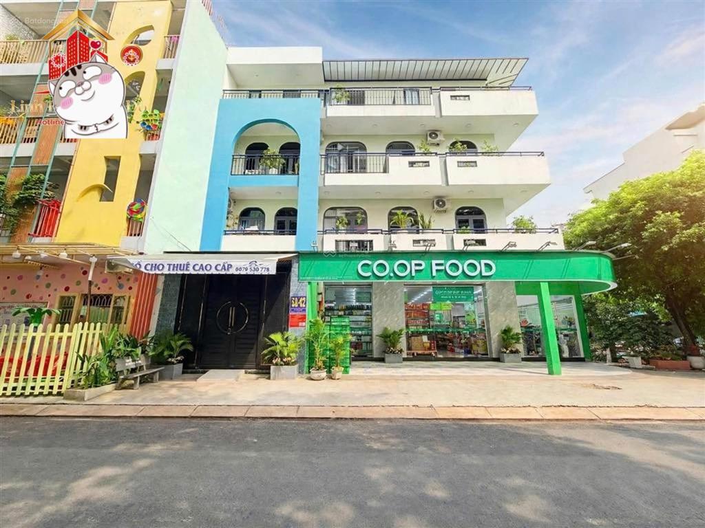 Bán chdv doanh thu 120tr/tháng 53/42 vườn lài an phú đông. diện tích 256m2