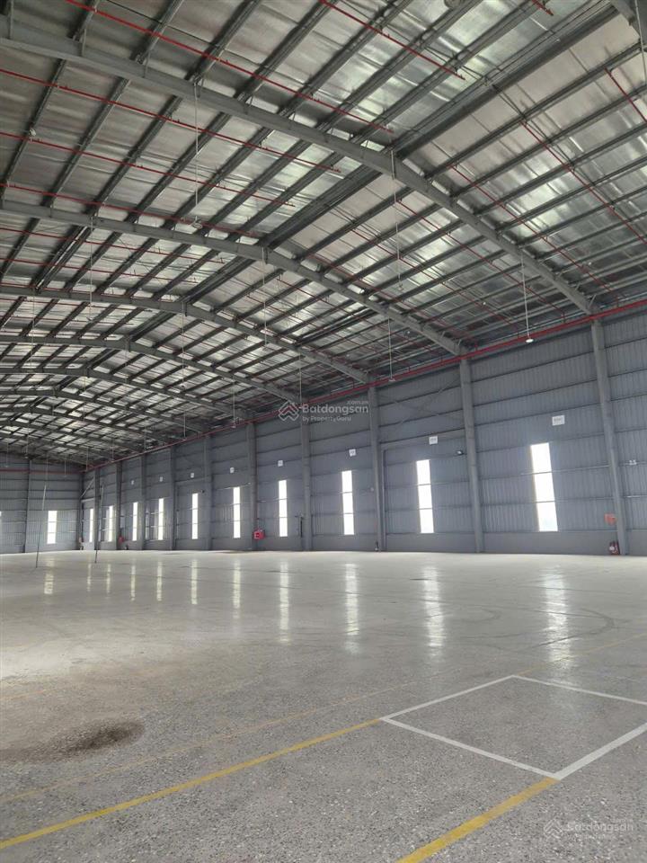 Cho thuê xưởng bình giang hải dương 2.731m2 ngoài kcn sân rộng xe cont giá 3.5usd vào ngay