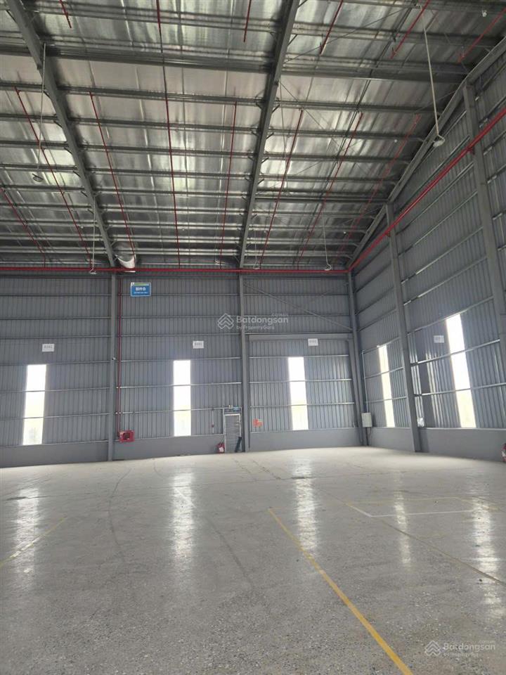 Cho thuê xưởng bình giang hải dương 2.731m2 ngoài kcn sân rộng xe cont giá 3.5usd vào ngay