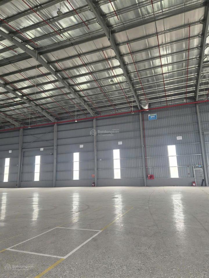 Cho thuê xưởng bình giang hải dương 2.731m2 ngoài kcn sân rộng xe cont giá 3.5usd vào ngay
