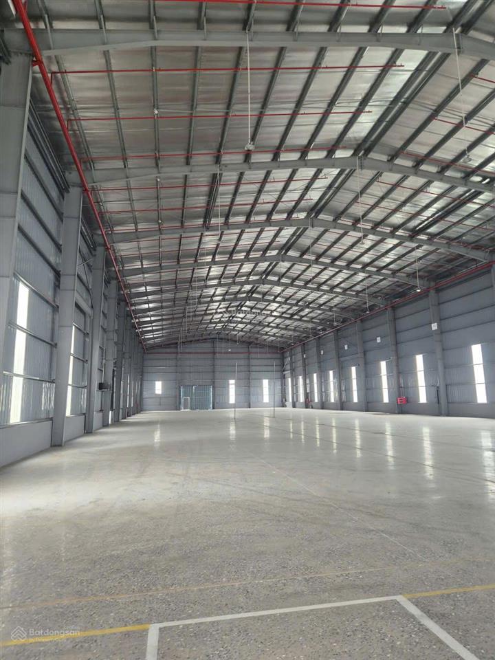 Cho thuê xưởng bình giang hải dương 2.731m2 ngoài kcn sân rộng xe cont giá 3.5usd vào ngay