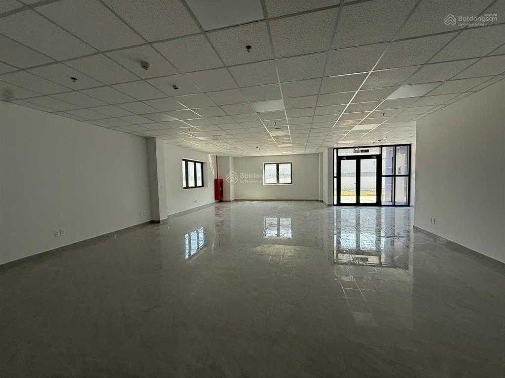 Cho thuê xưởng kcn hưng yên  3000m2  pccc tự động  có văn phòng  giá 91.350đ/m²/th