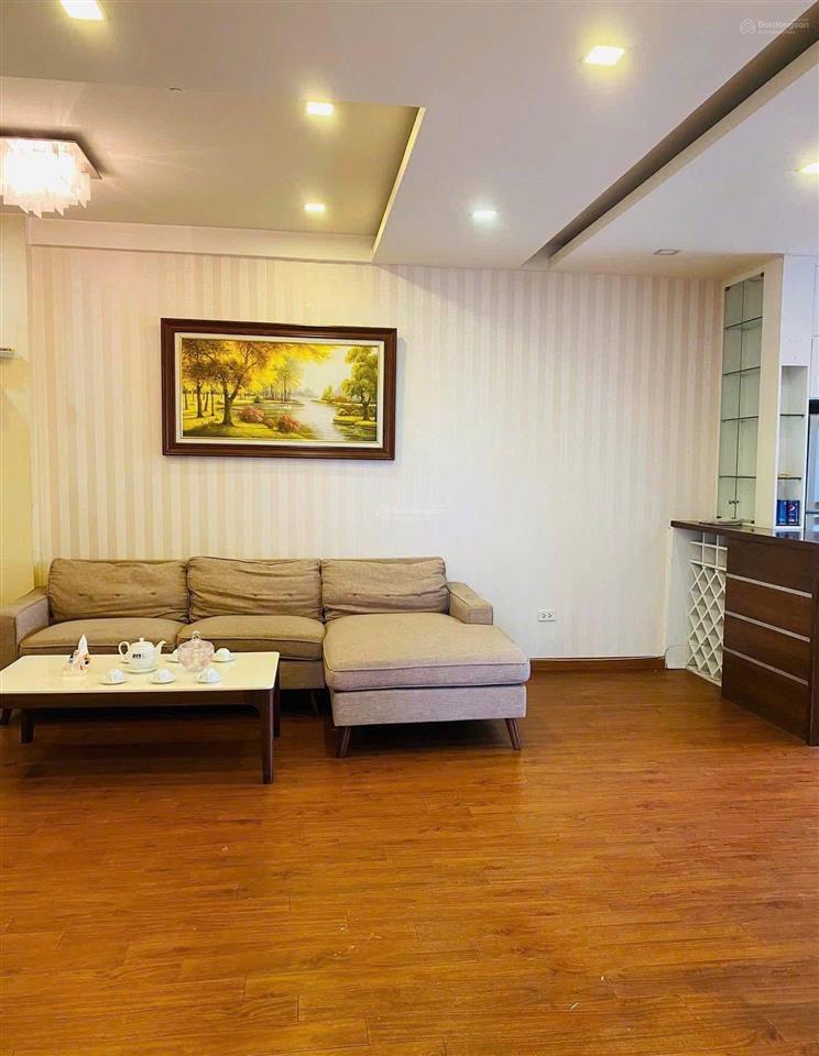 Cho thuê căn hộ chung cư k35 tân mai 95m2 3pn gần full đồ 14tr