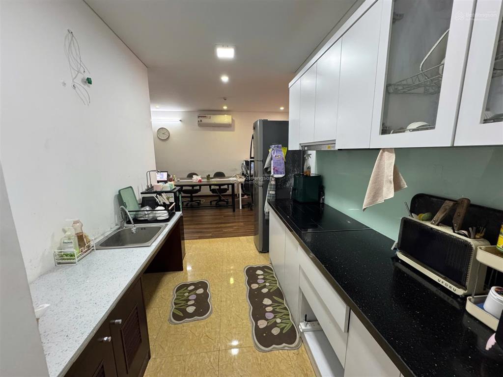 Căn hộ cc cho thuê tại 87 lĩnh nam, 12tr/vnd, 80m2, bao đẹp giá tốt