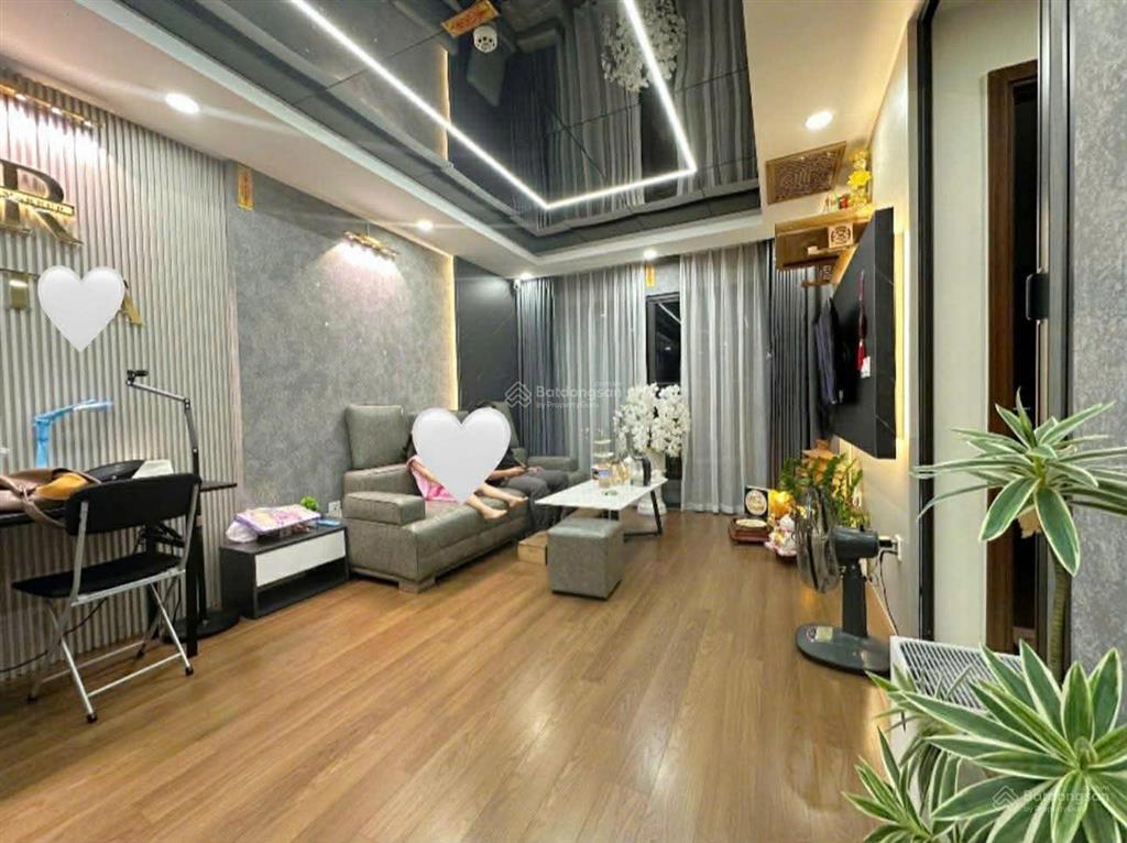 Cho thuê căn hộ chung cư hòa phát 70 nguyễn đức cảnh, hoàng mai 76m2 2pn 2wc gần full 12.5tr