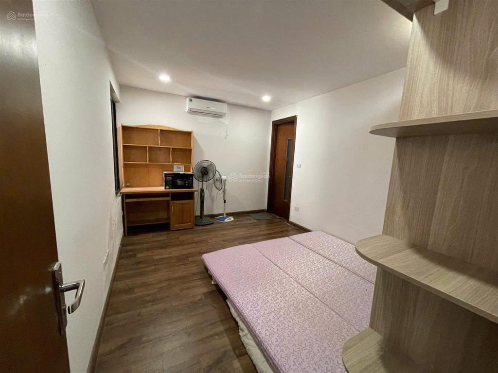 Căn hộ 2pn, 70m2 giá cực chất, đẹp nhiều tiện ích tại sky central, hoàng mai, 12tr