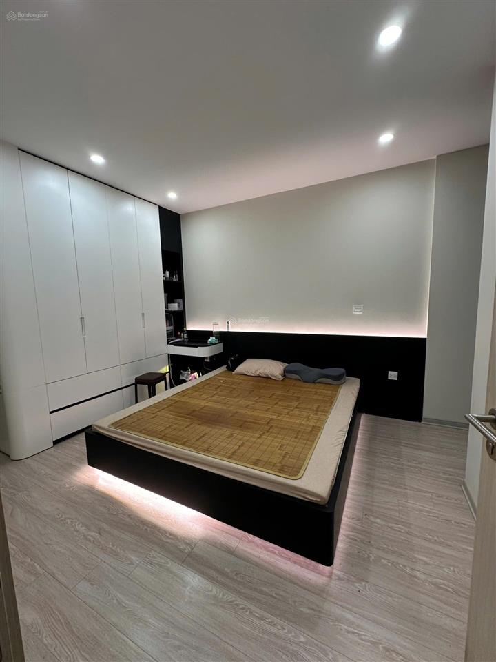 Cho thuê cc 85m2, 2pn, 2wc tại mandarin garden 99 tân mai 2, 13,5 triệu vnd