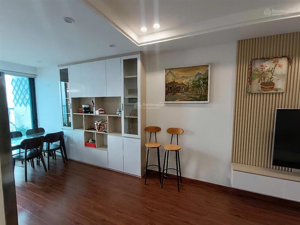 Cho thuê cc sky central, 176 định công 12 triệu vnd, 70m2, 2pn, 2wc tại hoàng mai, hà nội