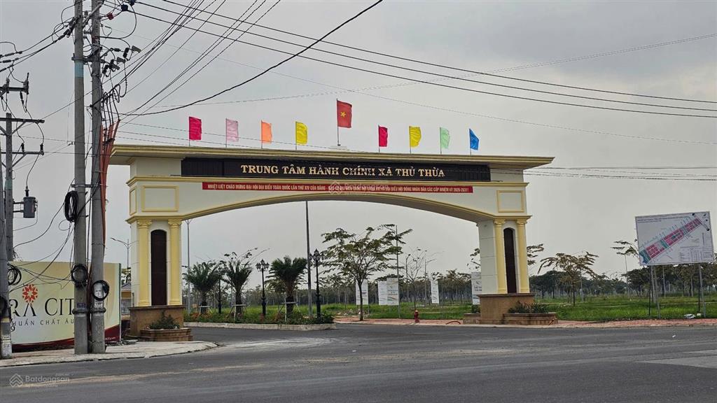 Bán gấp lô đất đô thị, khu phức hợp thủ thừa, long an, kinh doanh mọi nghề, cho thuê ổn định