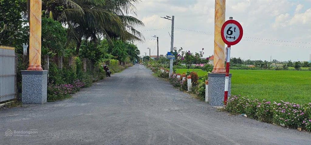 Bán nhanh đất thổ cư mặt tiền 5m, vị trí đẹp, nền cao ráo, khu dân cư hiện hữu, giá cực tốt