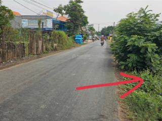 Bán gấp đất mặt tiền dt 818, hàng rào kiên cố, khu dân cư đông, gần cao tốc, sổ sẵn, giá tốt