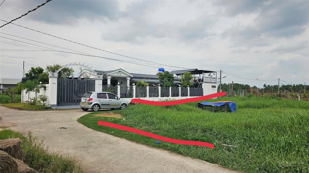 Bán nhanh gần 500m2, full thổ cư, 2 mặt tiền thuận tiện đi chuyển, phù hợp xây nhà vườn, đầu tư