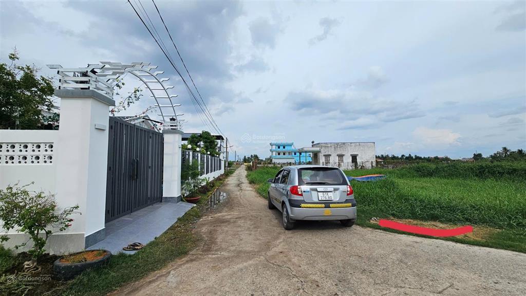 Bán nhanh gần 500m2, full thổ cư, 2 mặt tiền thuận tiện đi chuyển, phù hợp xây nhà vườn, đầu tư
