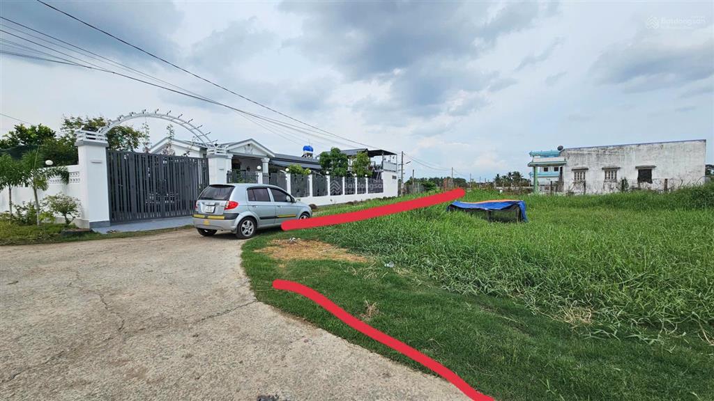 Bán nhanh gần 500m2, full thổ cư, 2 mặt tiền thuận tiện đi chuyển, phù hợp xây nhà vườn, đầu tư
