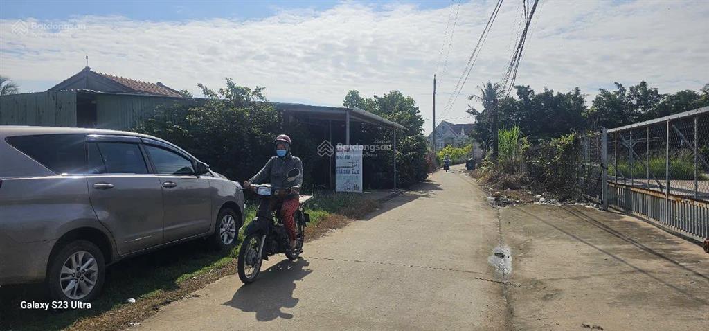 Bán nhanh đất mặt tiền đẹp trung tâm bến lức, nền cao bằng lộ, khu dân cư, thuận tiện ở kinh doanh
