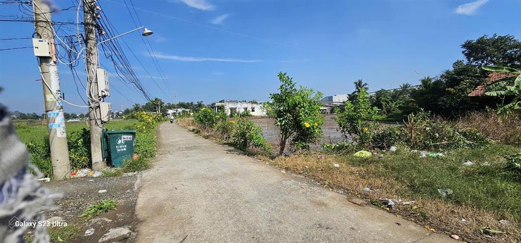 Bán nhanh đất mặt tiền đẹp trung tâm bến lức, nền cao bằng lộ, khu dân cư, thuận tiện ở kinh doanh