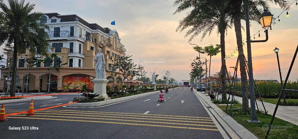 Bán gấp lô đất garden riverside thủ thừa, bên cạnh kcn, mặt tiền nhựa, giá hơn 1 tỷ
