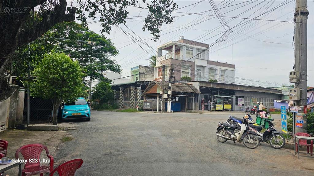 Bán đất thổ cư view sông thủ thừa, hàng hiếm đẹp, mặt tiền đường nhựa, gần kcn, thích hợp xây kho