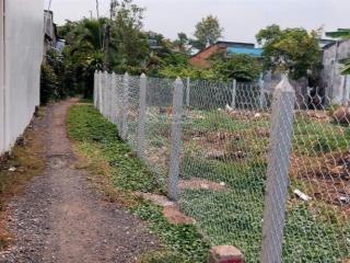 Bán lô thổ cư, hàng rào bao quanh, vị trí ngay ngã 3, cách kcn 300m, sổ sẵn, giá tốt