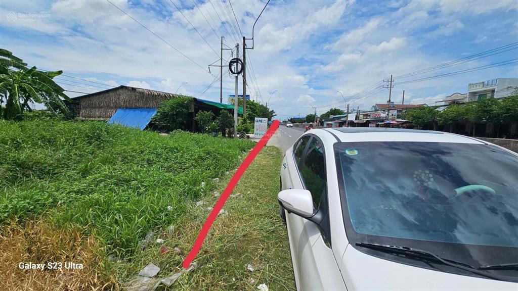 Bán đất mặt tiền ql1a, sát tân an, vị trí kinh doanh đẹp, nền cao ráo, sổ sẵn, thích hợp đầu tư
