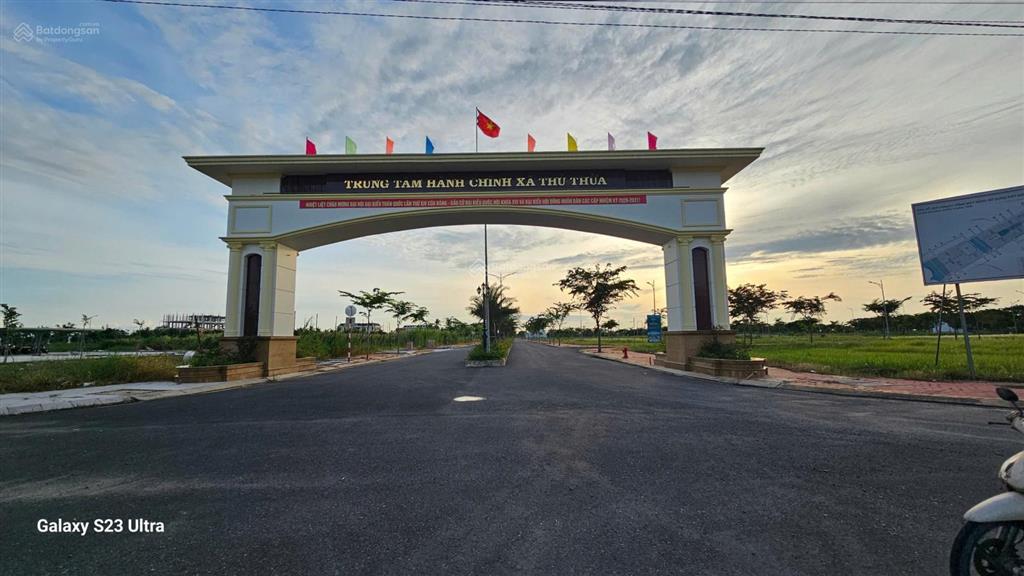 Chỉ 369tr sở hữu ngay lô 500m2 đất vườn thủ thừa, view kênh thoáng, giá hời cho nhà đầu tư