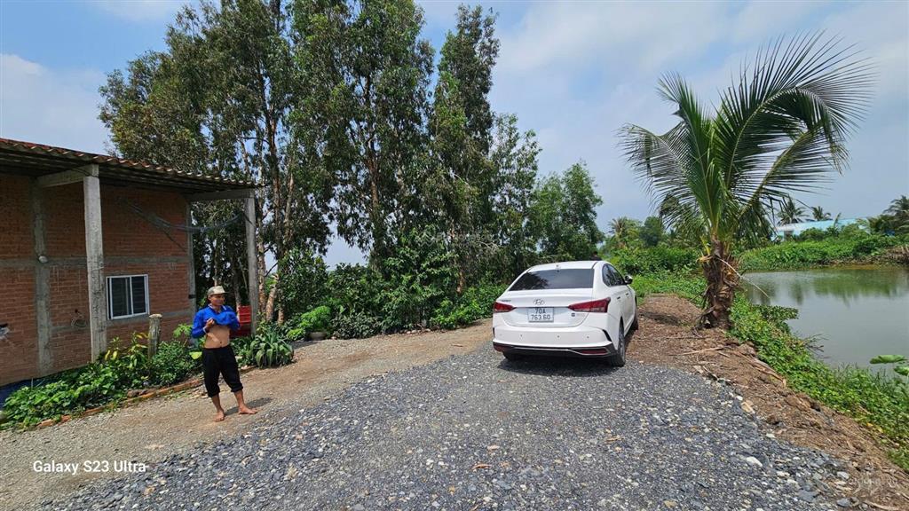 Chỉ 369tr sở hữu ngay lô 500m2 đất vườn thủ thừa, view kênh thoáng, giá hời cho nhà đầu tư