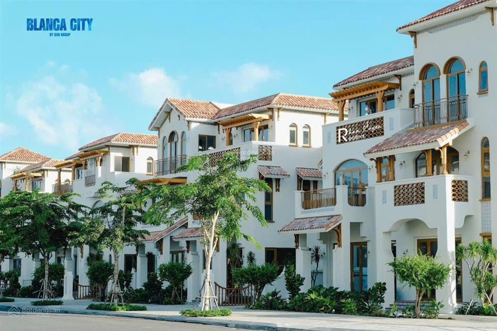 Căn hộ biển  giá từ 1,84 tỷ  thanh toán 15%  ck đến 24%